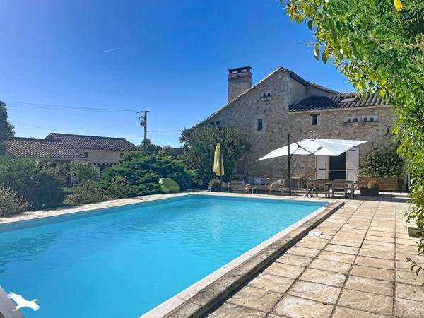 Maison à vendre 272 000 € Neuvic 5 p 150 m² DPE D