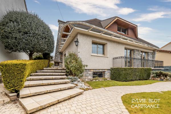 Maison à vendre 7 pièces PARAY VIEILLE POSTE (91) - Sous-sol - Terrain 730m² - Dépendance.