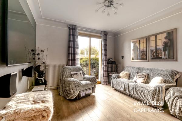 Maison à vendre 7 pièces PARAY VIEILLE POSTE (91) - Sous-sol - Terrain 730m² - Dépendance.