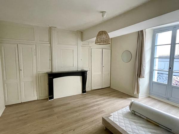 Appartement Laval 2 pièces 41.7 m2