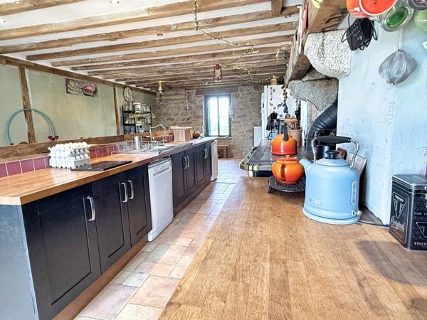 Maison à vendre 11 pièces BAZELAT (23)