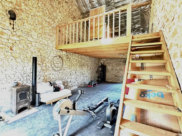 Maison à vendre 11 pièces BAZELAT (23)