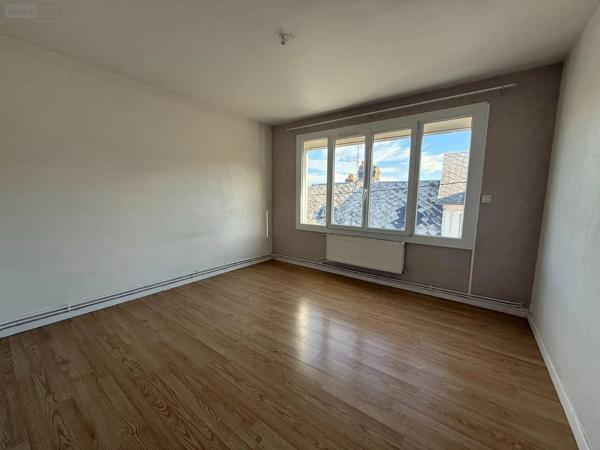 Location - Appartement Bernay 27300 3 pièces 63 m 2