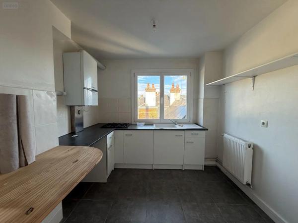 Location - Appartement Bernay 27300 3 pièces 63 m 2