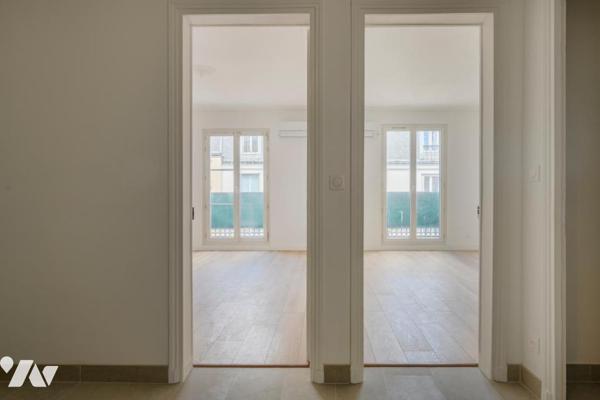 PARIS 12 / DAUMESNIL - APPARTEMENT 2 PIÈCES BIS RÉNOVÉ EN ÉTAGE ÉLEVÉ AVEC BALCON + CAVE