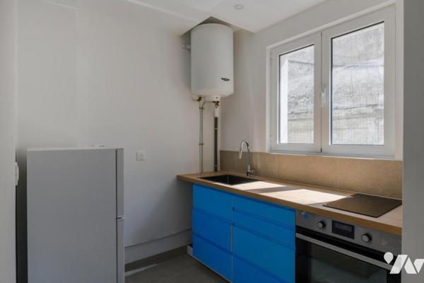 PARIS 12 / DAUMESNIL - APPARTEMENT 2 PIÈCES BIS RÉNOVÉ EN ÉTAGE ÉLEVÉ AVEC BALCON + CAVE