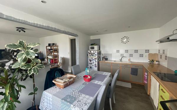 Maison à vendre    6 pièces • 140 m2 Meilhan