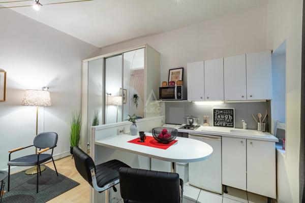 Paris 3e - Saint-Claude | Studio de charme avec mezzanine au cœur du Marais