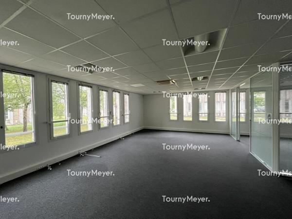 IMMEUBLE BUREAUX A VENDRE- A LOUER BORDEAUX LAC