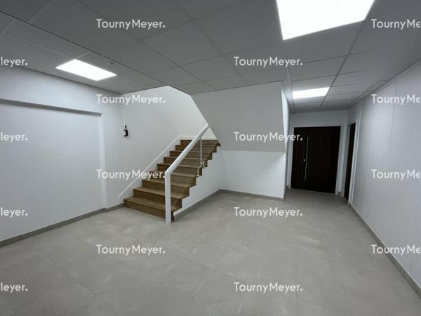 IMMEUBLE BUREAUX A VENDRE- A LOUER BORDEAUX LAC