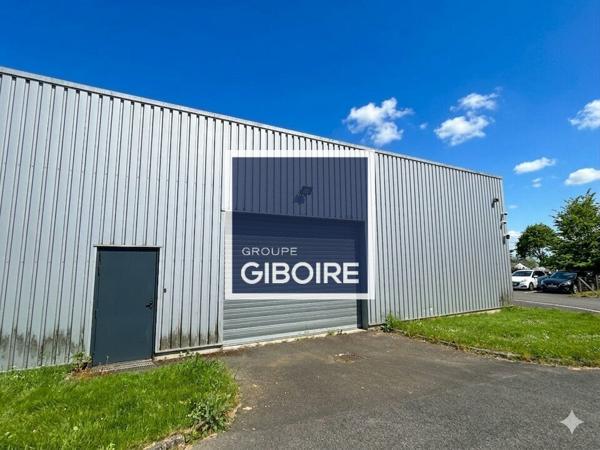 Local d'activites 2087 m² à vendre LA MEZIERE (réf : 35.0486)