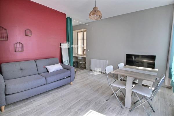 Appartement Niort 1 pièce(s) 25 m2