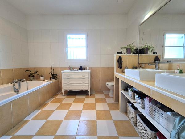 Maison Saint Georges Du Bois 4 pièce(s) 140 m2