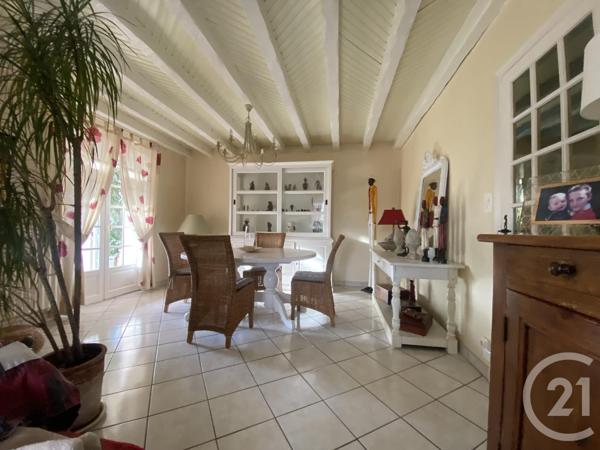 maison à vendre  8 pièces - 147 m2 DOMERAT - 03