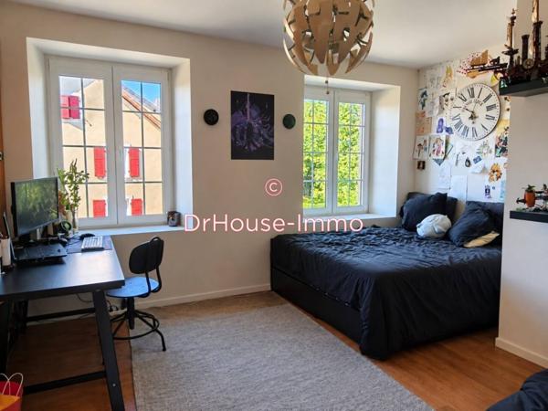 Maison à vendre 6 pièces de 195 m²