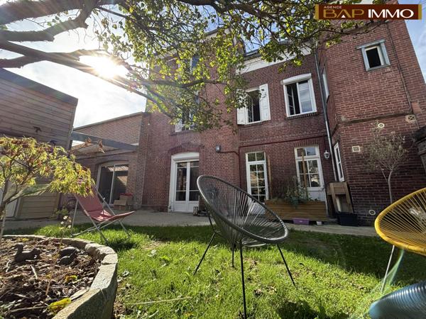 - A LOUER EN PLEIN CENTRE VILLE / F7 -