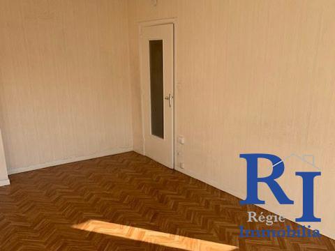 Appartement 1 pièce 27 m² avec stationnement GRENOBLE 38000