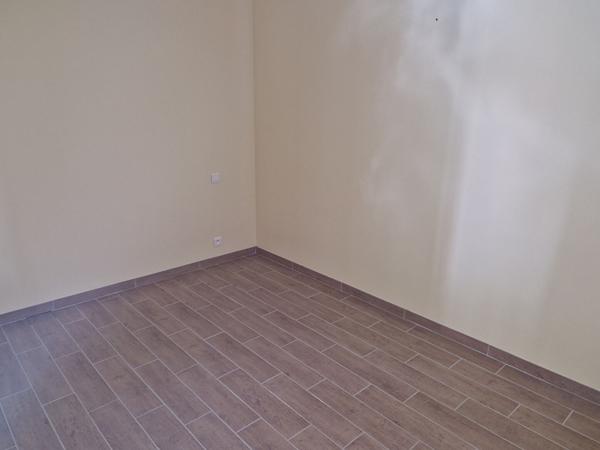 Maison 3 CHAMBRES - LE PERRIER (eau et électricité comprise)