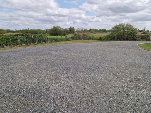 Maison 3 CHAMBRES - LE PERRIER (eau et électricité comprise)