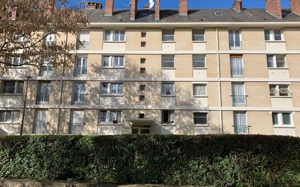 Appartement à louer    3 pièces •  Beauvais