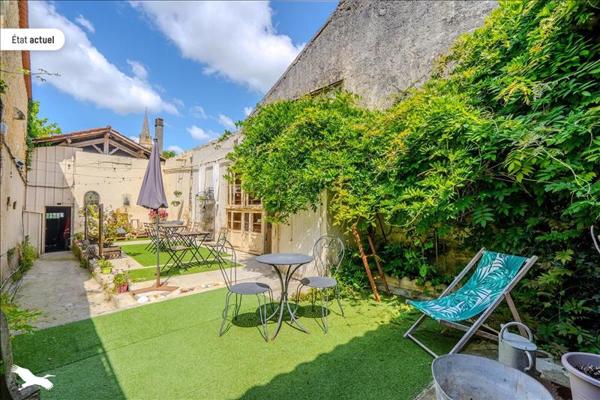 Immeuble à vendre |  Lesparre-Médoc |  345 m²