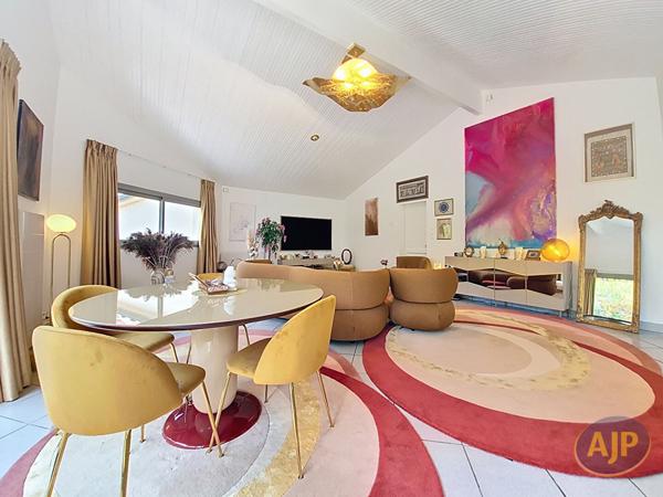 Vente maison Chantonnay : 499 000 € - AJP Immobilier La Roche-sur-Yon