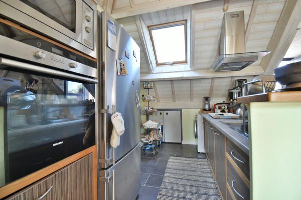 MAISON 10 PIECES - 300 M² - TERRAIN 2000M²