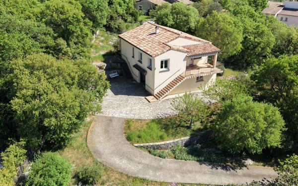 Maison à vendre    4 pièces • 95 m2 Vogüé