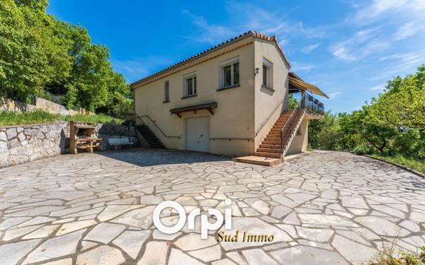 Maison à vendre    4 pièces • 95 m2 Vogüé