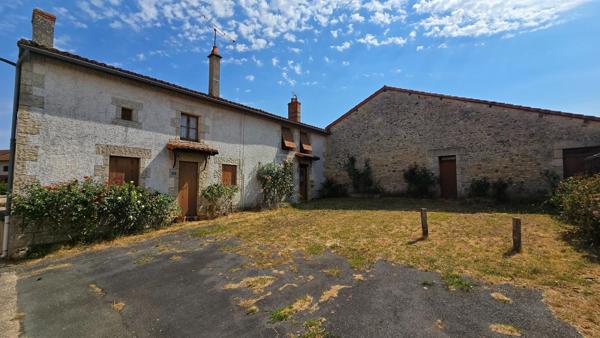 MAISON DE VILLAGE