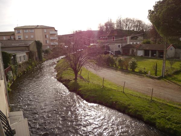 Immeuble entier 400 m2 vide 130 000 €