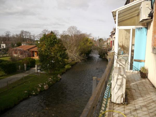 Immeuble entier 400 m2 vide 130 000 €