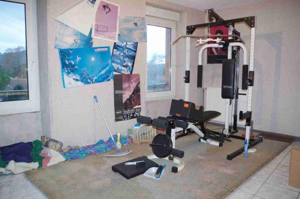 Immeuble entier 400 m2 vide 130 000 €