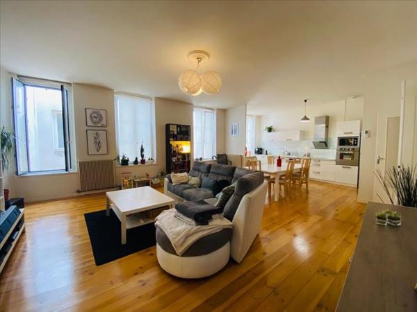 Appartement à louer |  AGEN |  4 pièces | 115 m²
