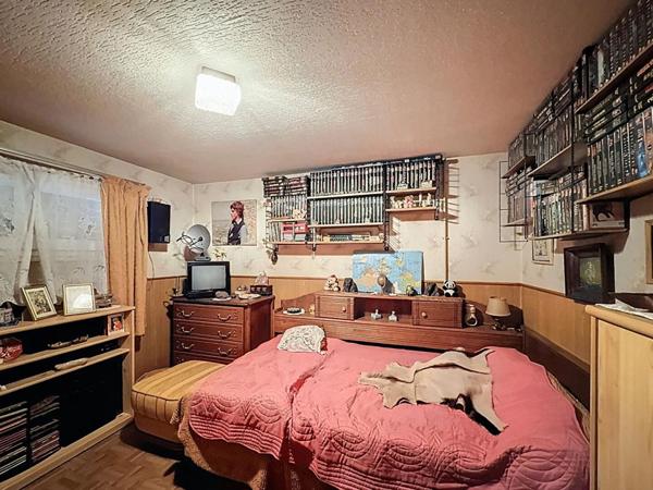 Maison L Hay Les Roses 4 pièce(s)  80 m2