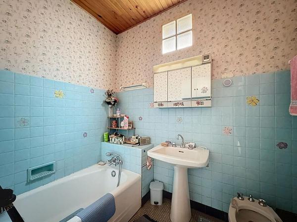 Maison L Hay Les Roses 4 pièce(s)  80 m2