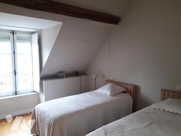 CHARMANT ENSEMBLE IMMOBILIER A BRACIEUX, PROCHE CHATEAU DE CHAMBORD
