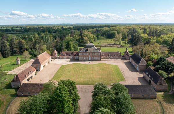 Château Moulins - ALLIER