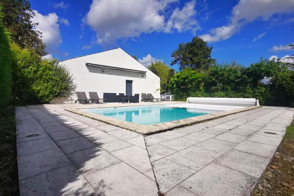 À vendre - Propriété d'exception à Fragnes-La Loyere - 264 m² Habitables dans un écrin de verdure