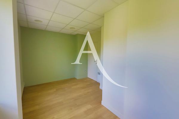 Immeuble Chatou 9 pièce(s) 162.25 m2