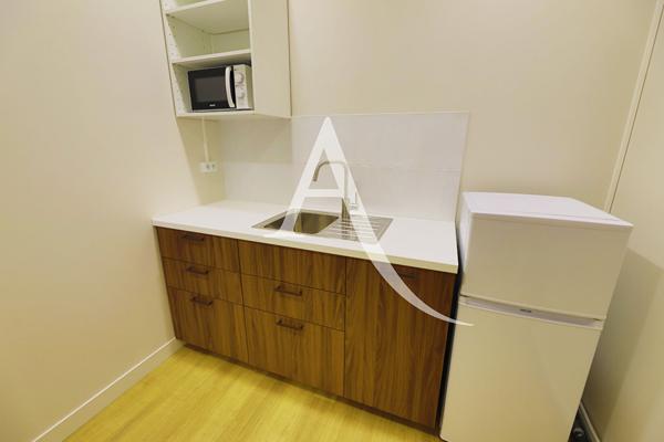 Immeuble Chatou 9 pièce(s) 162.25 m2