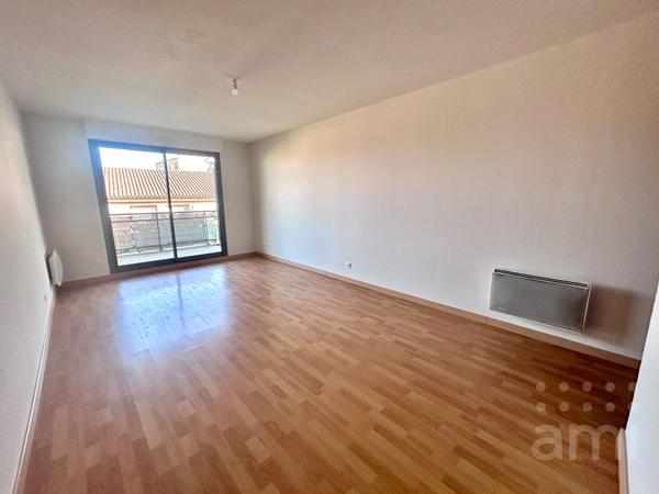 APPARTEMENT NIORT - 2 pièce(s) - 41.77 m2