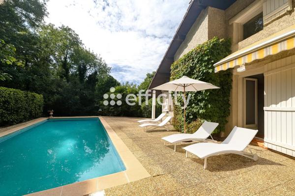 Maison 5 pièces - 290 m² Exclusivité efficity