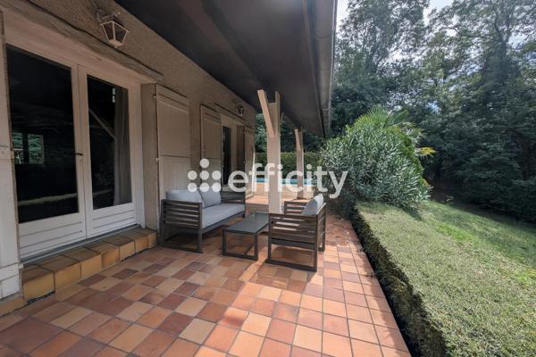 Maison 5 pièces - 290 m² Exclusivité efficity