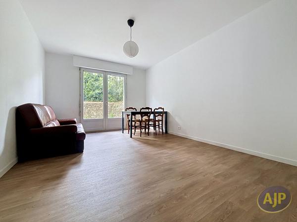 Location appartement La Roche Sur Yon : 650 € - AJP Immobilier La Roche-sur-Yon