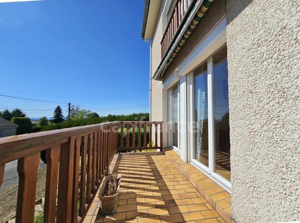 Maison à vendre 4 pièces avec garage et jardin PANISSIERES (42)