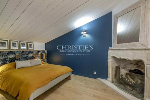 Demeure d’Exception, Maison d’Amis & Garage de Collection – Le Bois-Plage-en-Ré