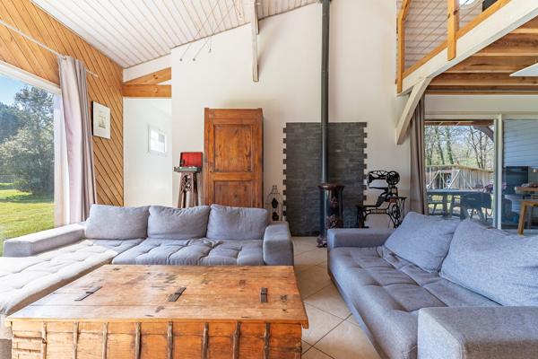 Maison bois 140m2 parcelle 2000m2 3 ch