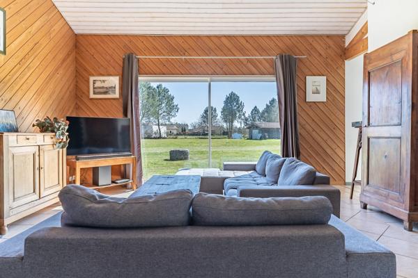 Maison bois 140m2 parcelle 2000m2 3 ch