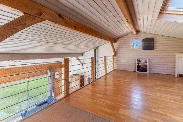 Maison bois 140m2 parcelle 2000m2 3 ch